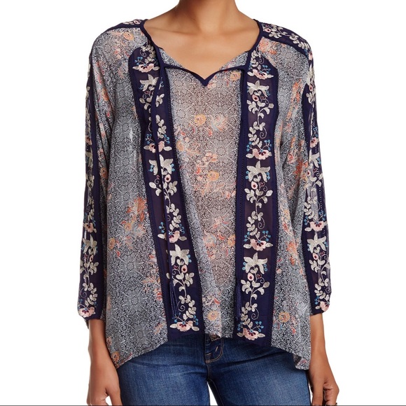 Lucky Brand Tops - Lucky Brand Embroidered Peasant Blouse Sz S EUC